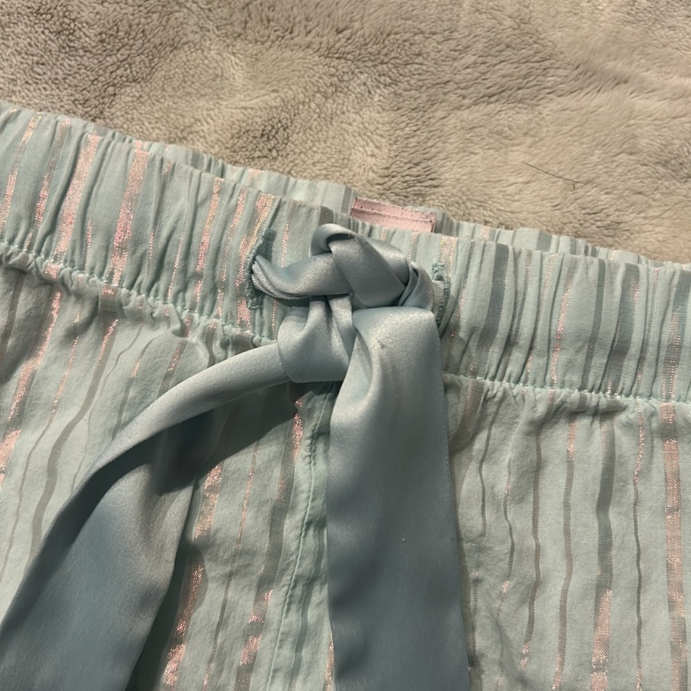 Victorias Secret Sleep Shorts Striped Size Large - Picture 4 of 6